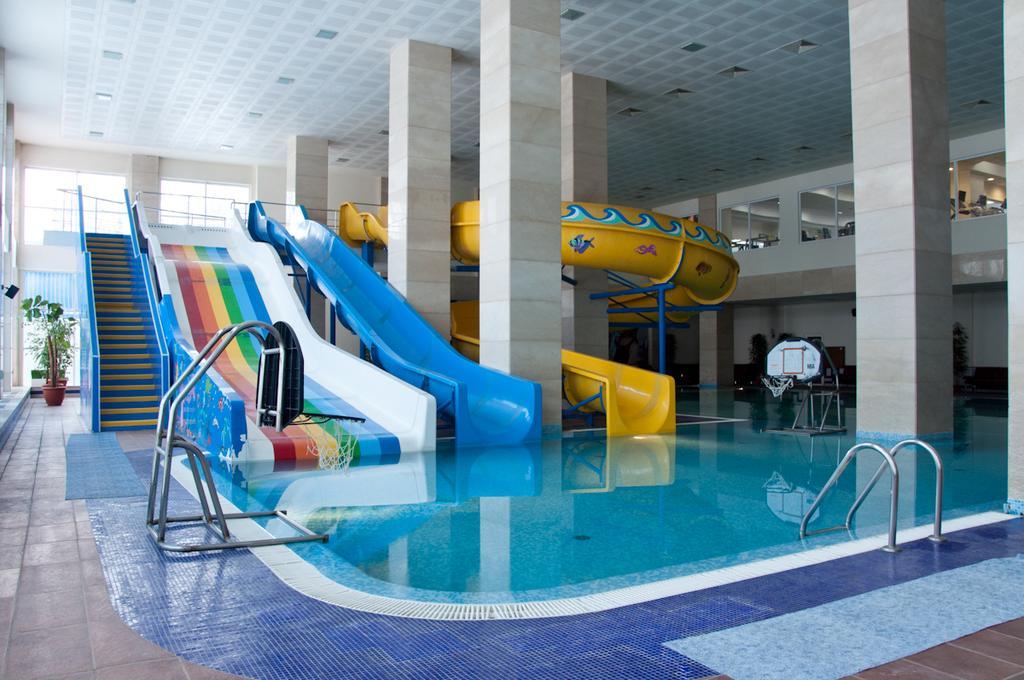 Victoria Hotel Center Donetsk Facilities photo